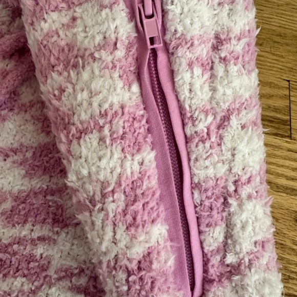 NWOT Skims Matching Pullover and Pants Set Houndstooth Pink S/M - Picture 6 of 11